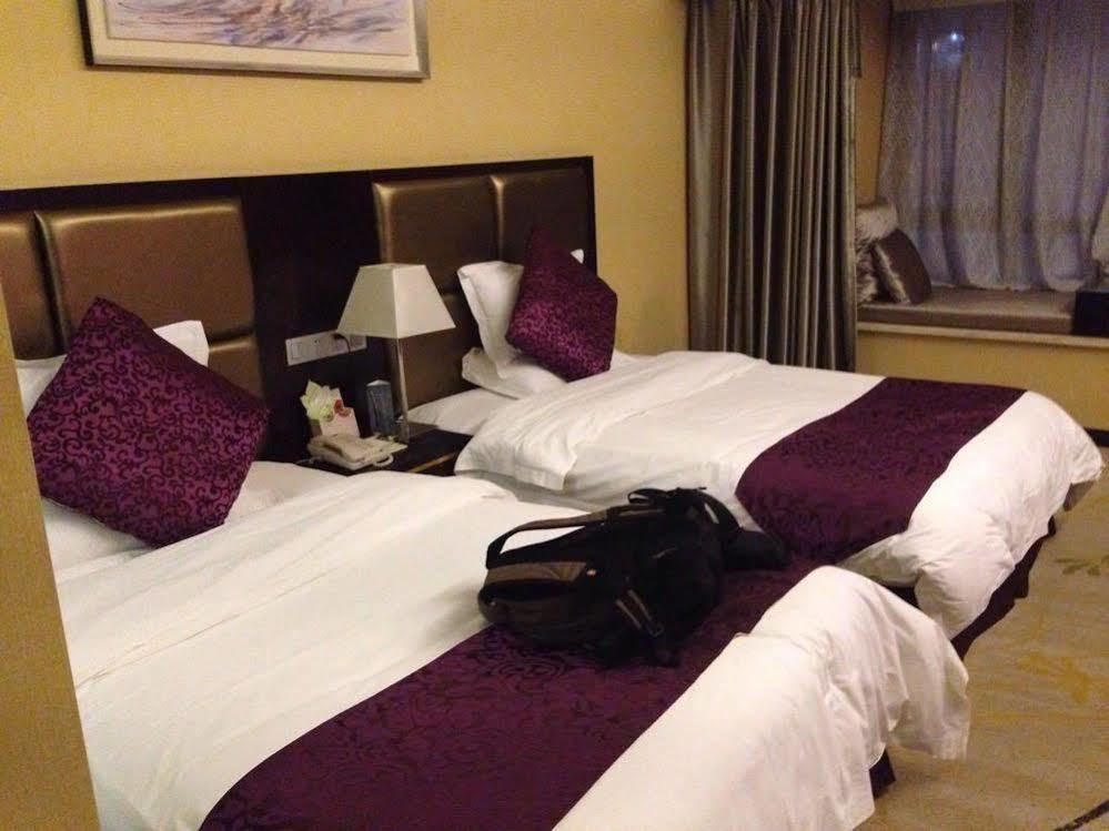 Yj Intl. Hotel Ta-mien-chen Luaran gambar