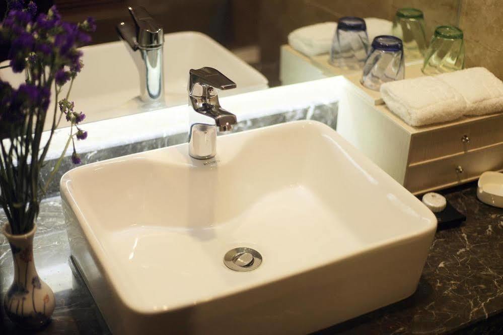 Yj Intl. Hotel Ta-mien-chen Luaran gambar